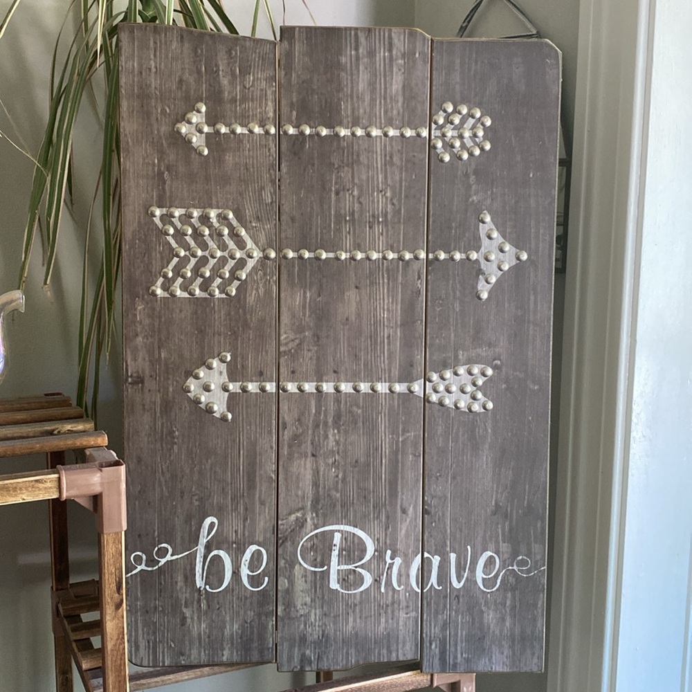 ‘Be Brave’ wall decor 💫 wall hanging with arrows 🏹 boho wall decor